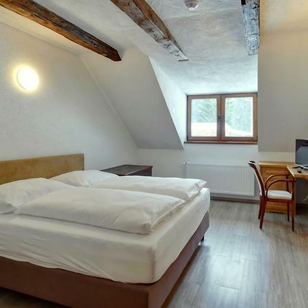 Zamecka Fortovna Obora - Forester House Kaznejov Екстериор снимка