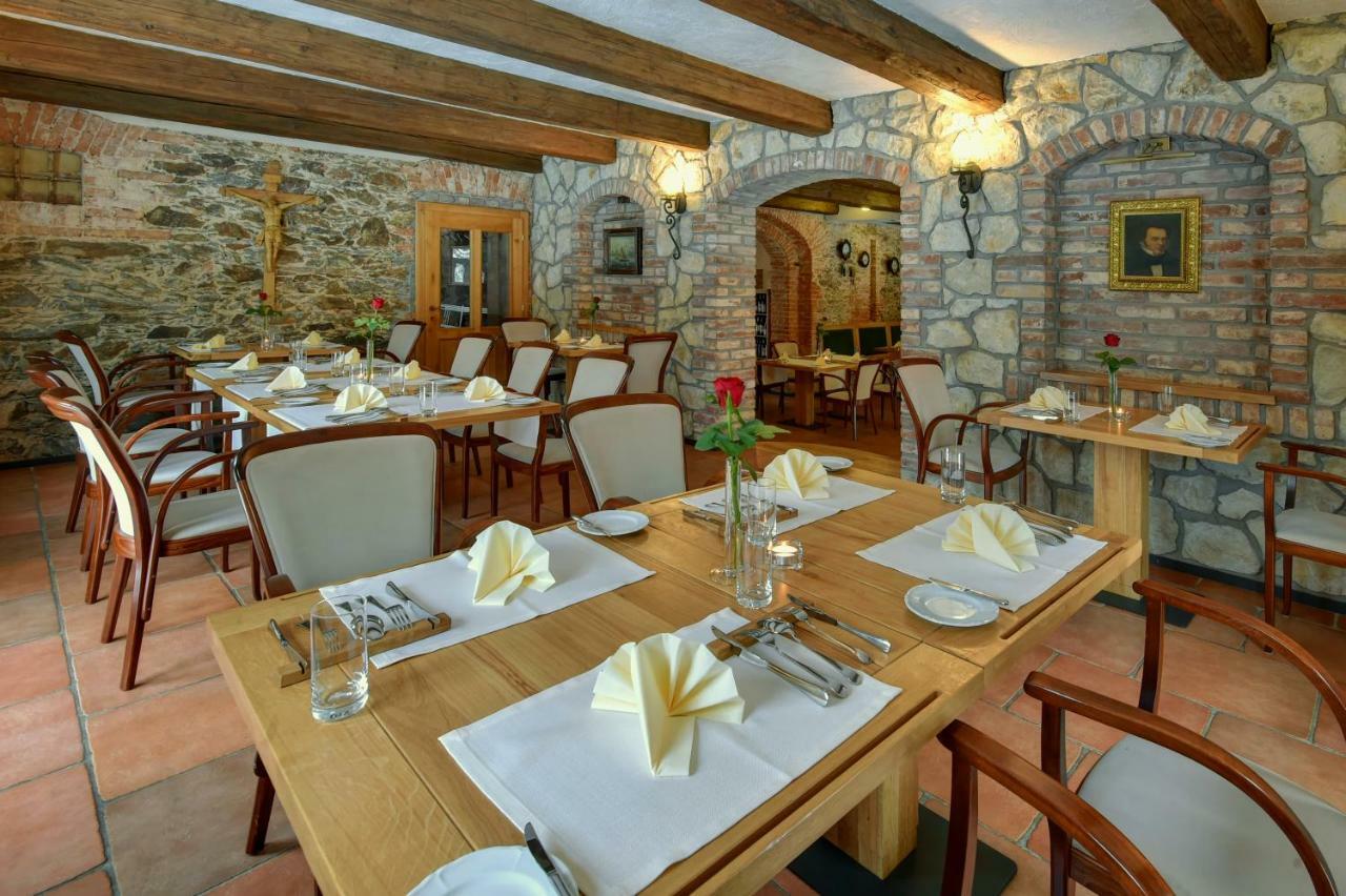 Zamecka Fortovna Obora - Forester House Kaznejov Екстериор снимка