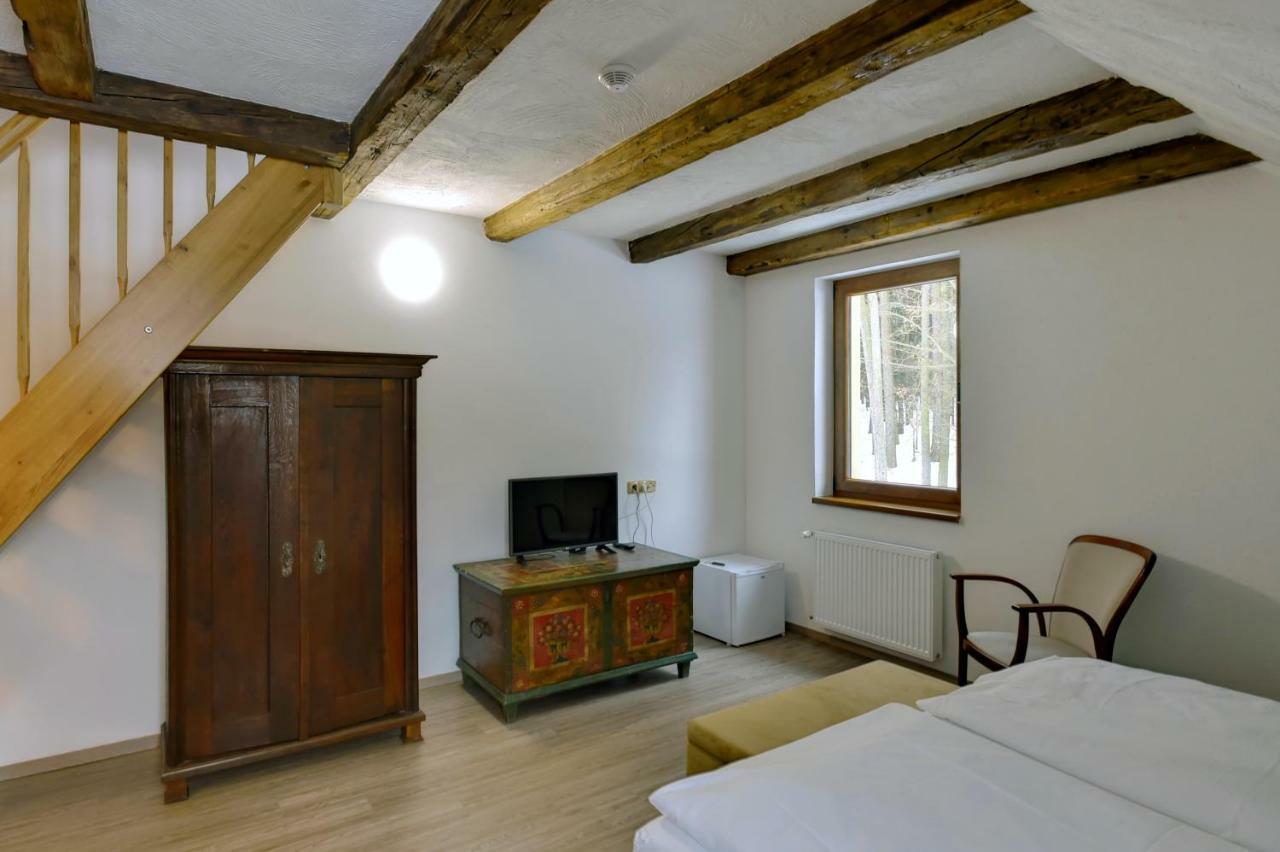Zamecka Fortovna Obora - Forester House Kaznejov Екстериор снимка