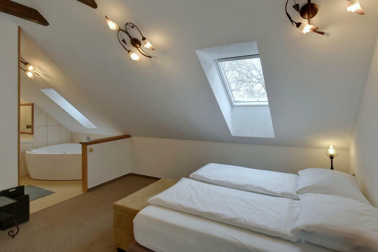 Zamecka Fortovna Obora - Forester House Kaznejov Екстериор снимка
