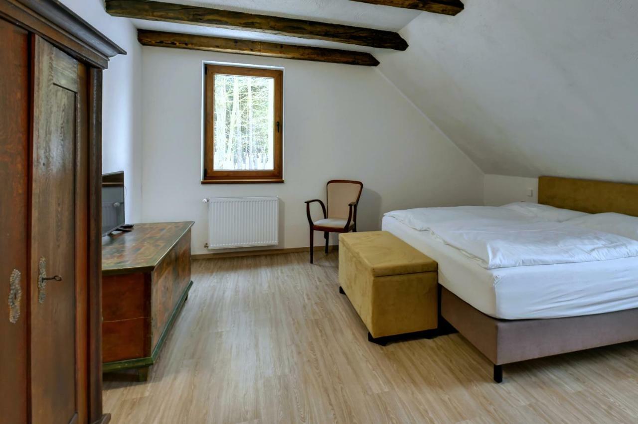 Zamecka Fortovna Obora - Forester House Kaznejov Екстериор снимка